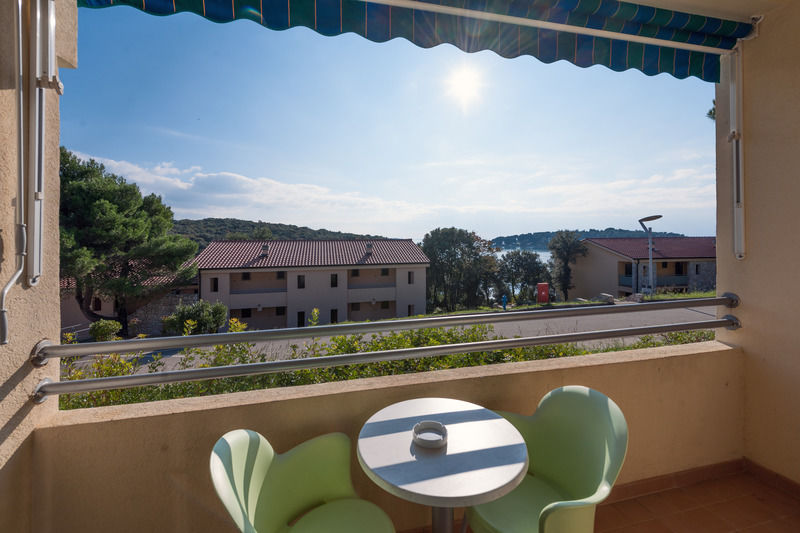 Maistra Select Petalon Resort Vrsar Bagian luar foto