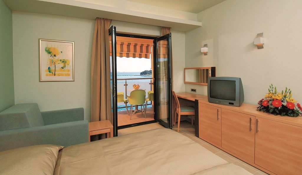 Maistra Select Petalon Resort Vrsar Bagian luar foto